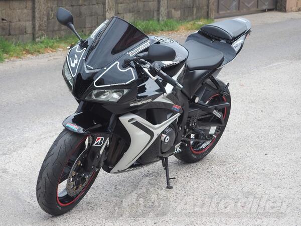 Honda - CBR 600