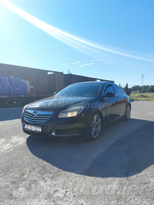 Opel - Insignia - 2.0