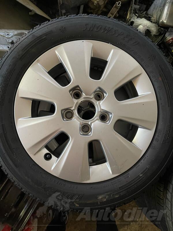 Fabričke felne i Dovex gume