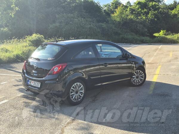 Opel - Corsa - 1.4