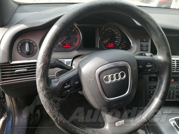U djelovima Audi - A6 t volan i airbeg
