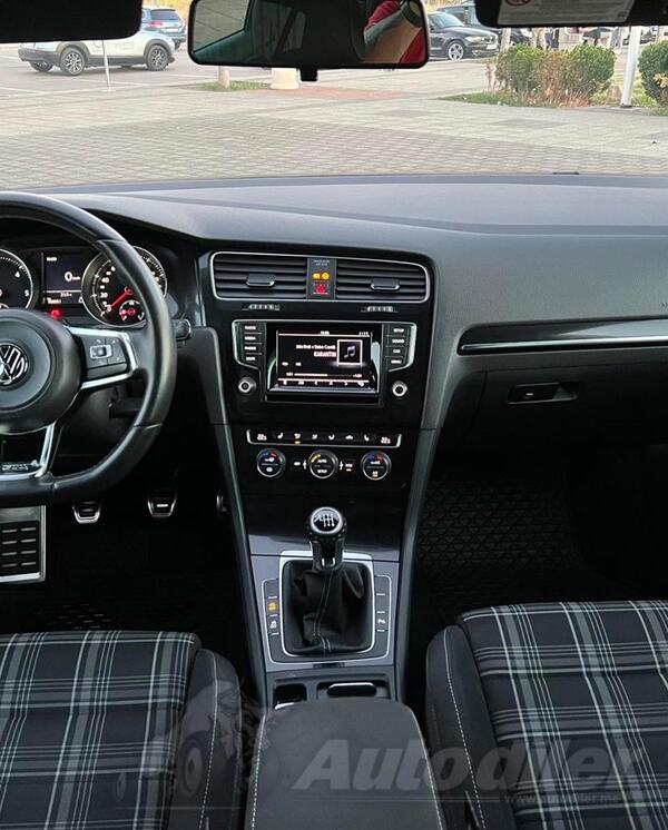 Volkswagen - Golf 7 - Tdi