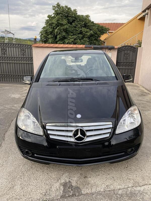 Mercedes Benz - A 180