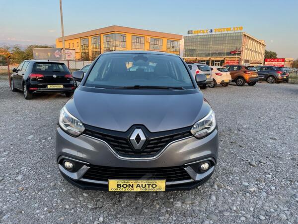 Renault - Scenic