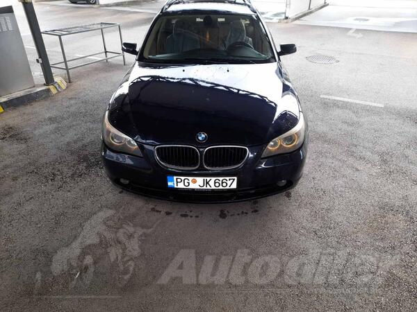 BMW - 520