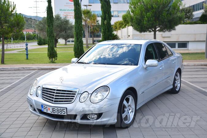 Mercedes Benz - E 200