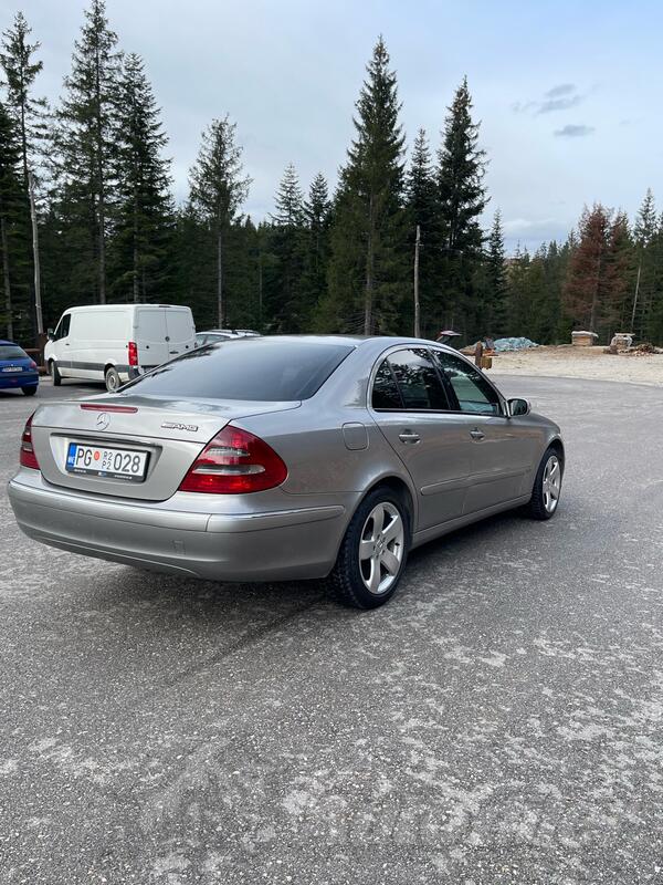 Mercedes Benz - E 220 - CDI