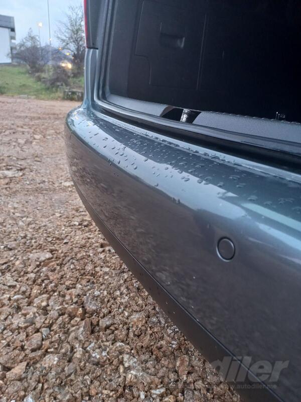 Volkswagen - Touran - 1.9 tdi