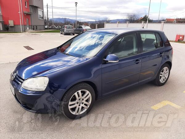 Volkswagen - Golf 5 - 1.9 TDI
