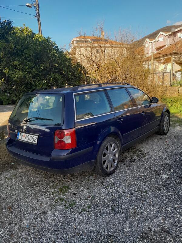 Volkswagen - Passat