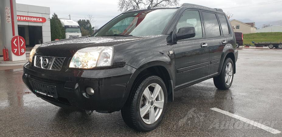 Nissan - X-Trail - 2.2 dci 4x4 Columbia