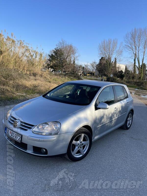Volkswagen - Golf 5 - 1.9 TDI
