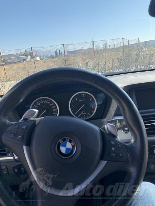BMW - X6