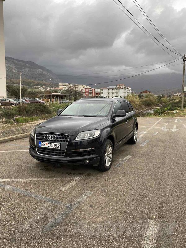 Audi - Q7