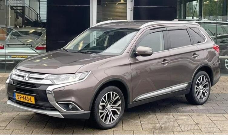 Mitsubishi - Outlander - 2.2 4x4