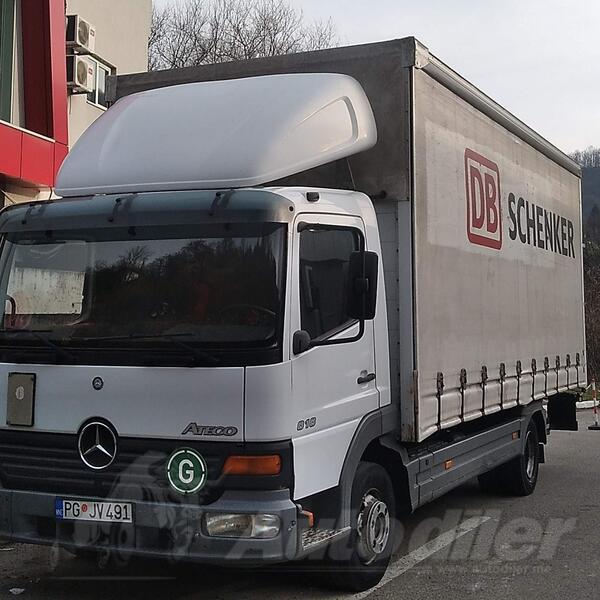 Mercedes Benz - 8-18