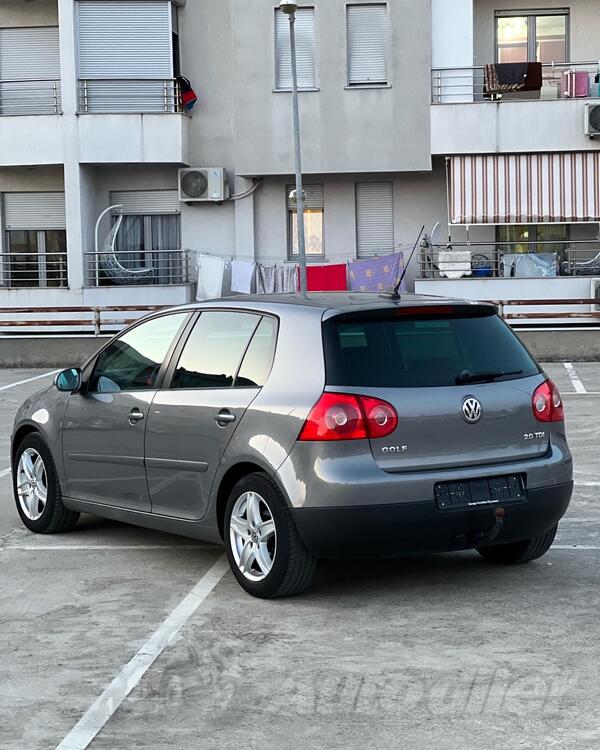 Volkswagen - Golf 5 - 2.0 TDI 8v