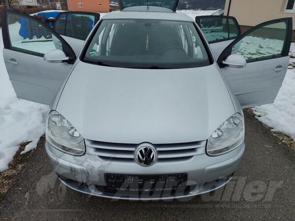 Volkswagen - Golf 5 - 1.9tdi