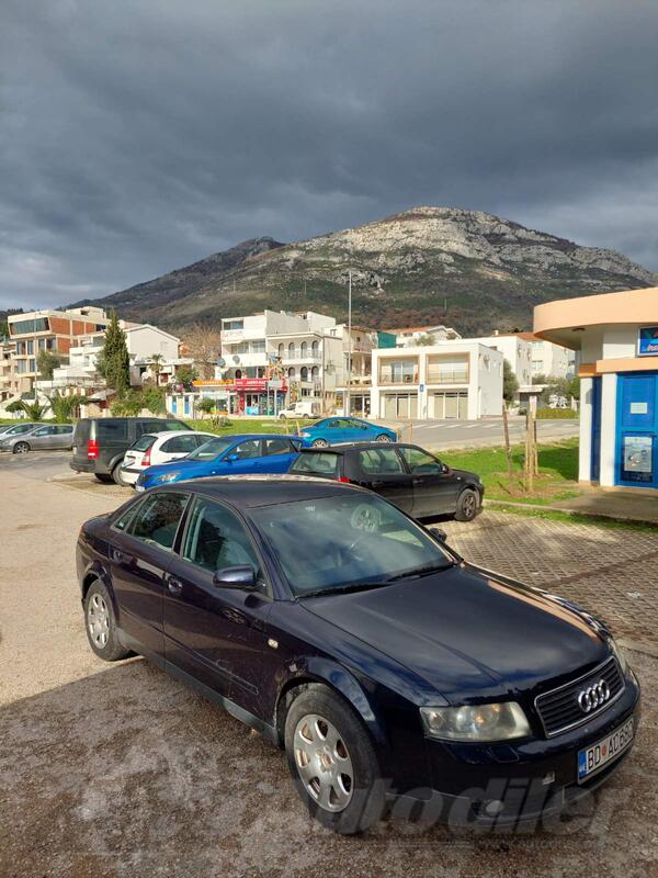 Audi - A4 - 2.0b