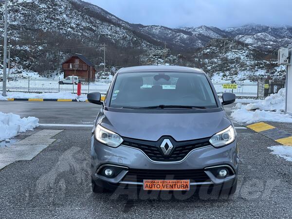 Renault - Scenic - 11/2017.g