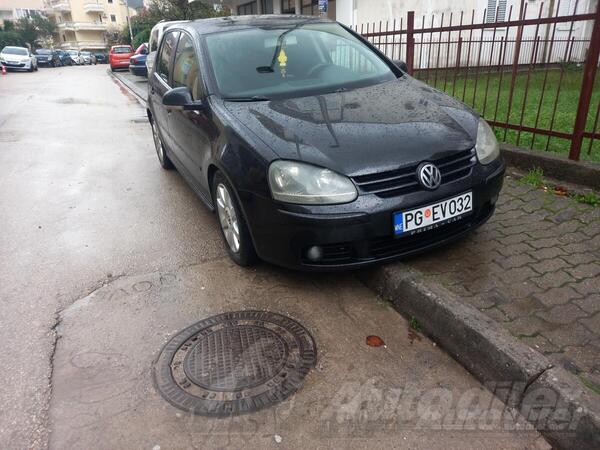 Volkswagen - Golf 5 - 2.0