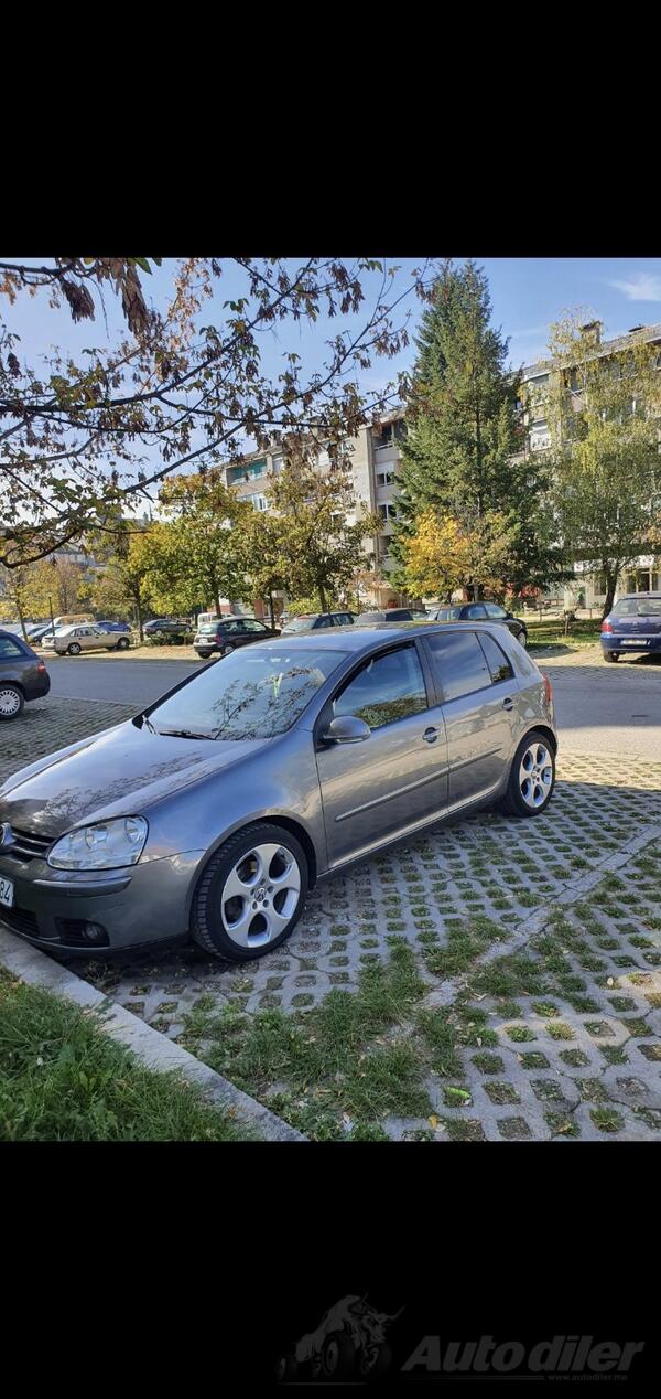 Volkswagen - Golf 5 - 1.9