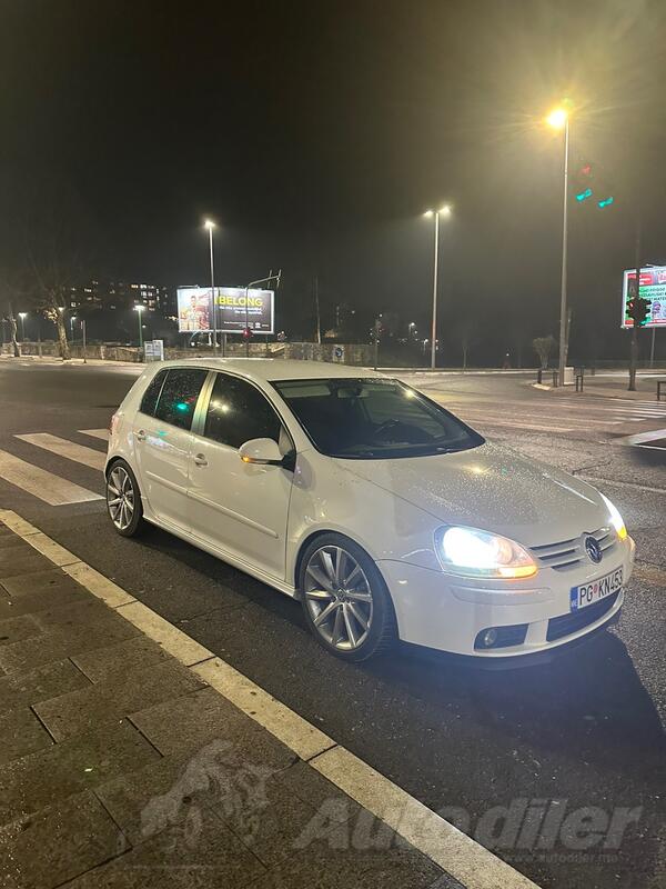 Volkswagen - Golf 5 - 1.9 TDI