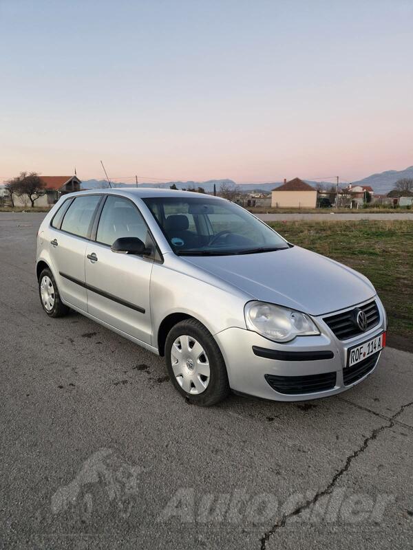 Volkswagen - Polo - 1.4 TDI 4 VRATA SIVA METALIK