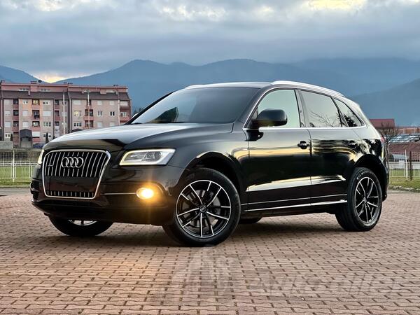 Audi - Q5 - 3.0 TDI 2xS-Line 12/2012.godine