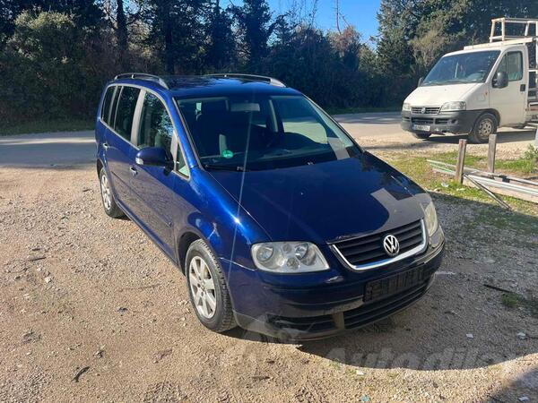 Volkswagen - Touran - Bkc