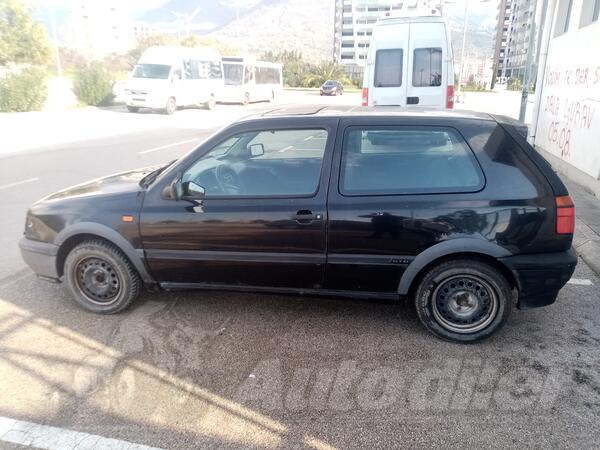 Volkswagen - Golf 3 - Td