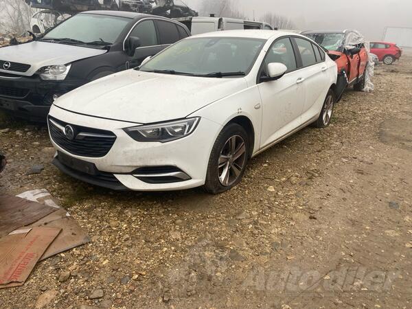 Opel - Insignia 1.6 in parts