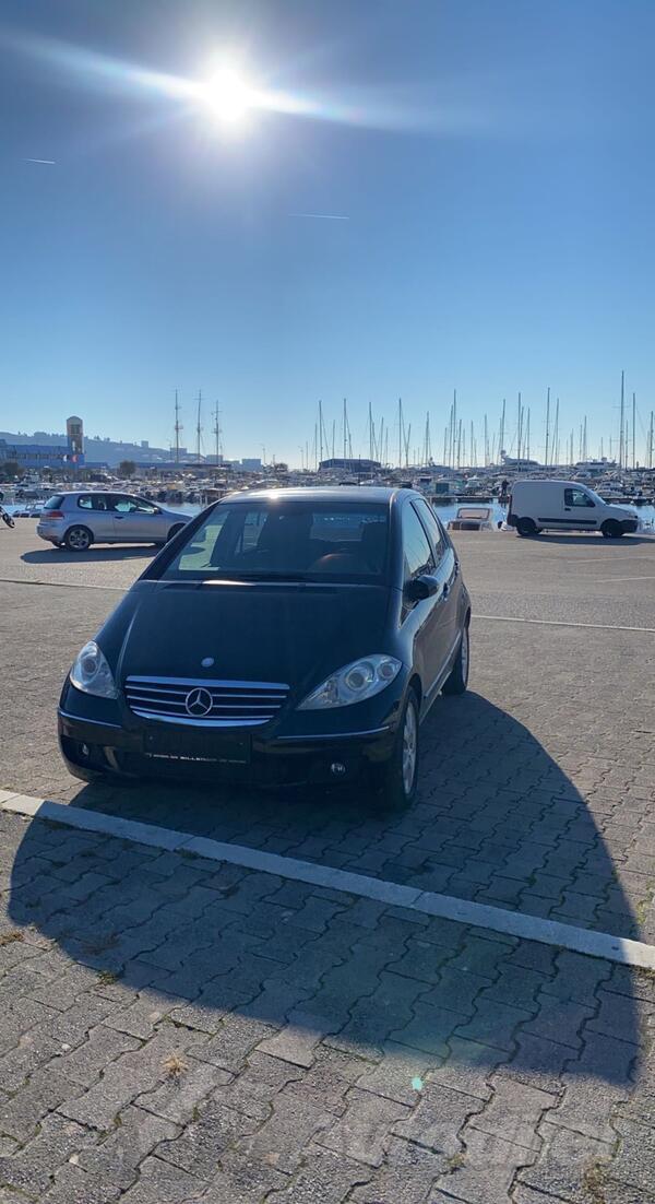 Mercedes Benz - 180 - Cdi