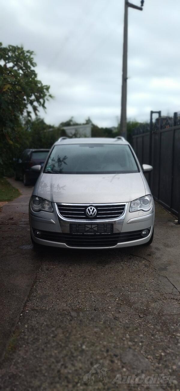 Volkswagen - Touran - 2.0tdi BMM