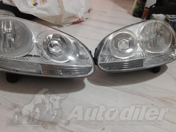 Oba fara za Volkswagen - Golf 5    - 2006