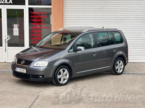 Volkswagen - Touran - 2.0 TDI DSG 2005 HIGHLINE