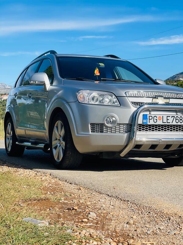 Chevrolet - Captiva - 2.0 tdci