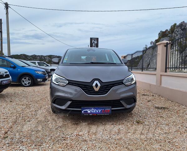 Renault - Scenic