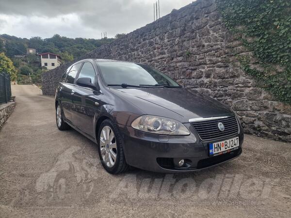 Fiat - Croma - 1.9 MultiJet