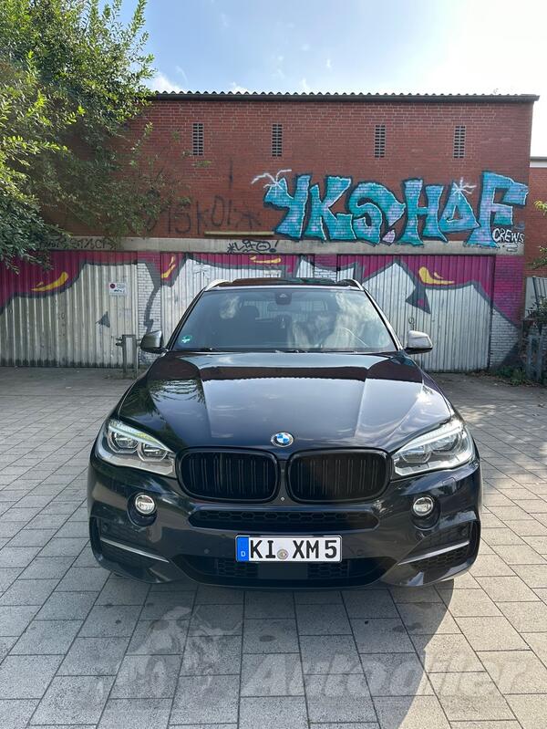 BMW - X5 M50 - M50D