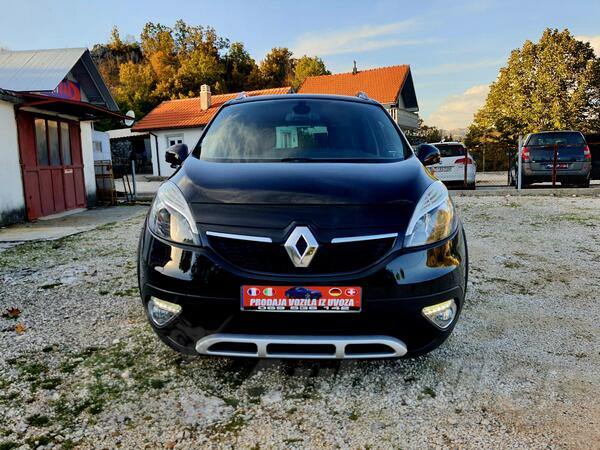 Renault - Scenic - X MODE BOSE 1.6DCI