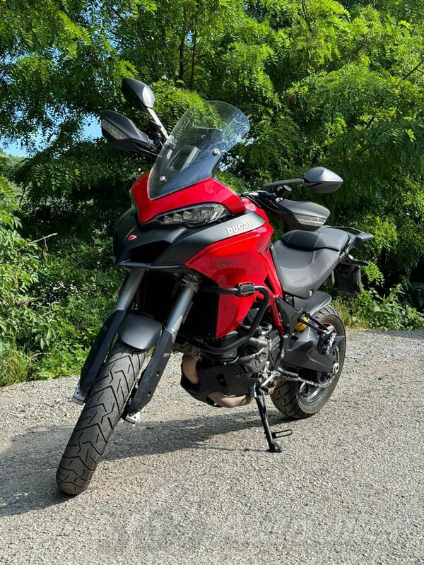 Ducati - Multistrada 950s