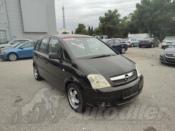 Opel - Meriva - 1.4 Benzin-Plin - Cijena 3790 € - Montenegro Podgorica  Podgorica (City Center) Cars
