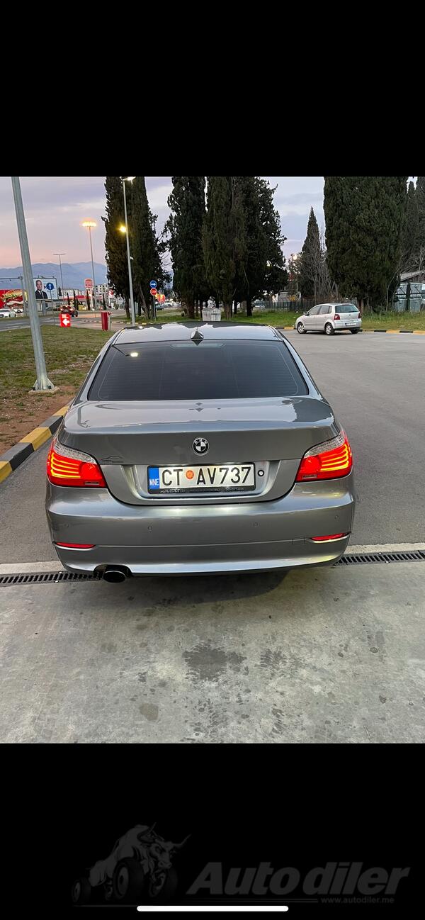 BMW - 520 - E60