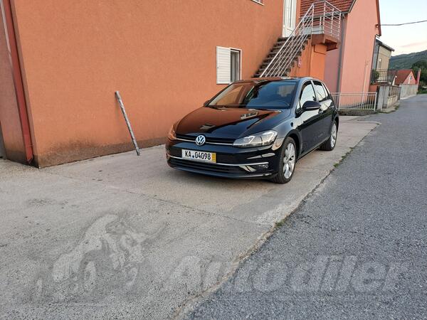 Volkswagen - Golf 7 - 2.0 tdi