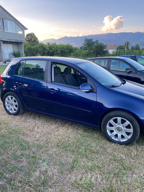 Volkswagen - Golf 5 - 1.9