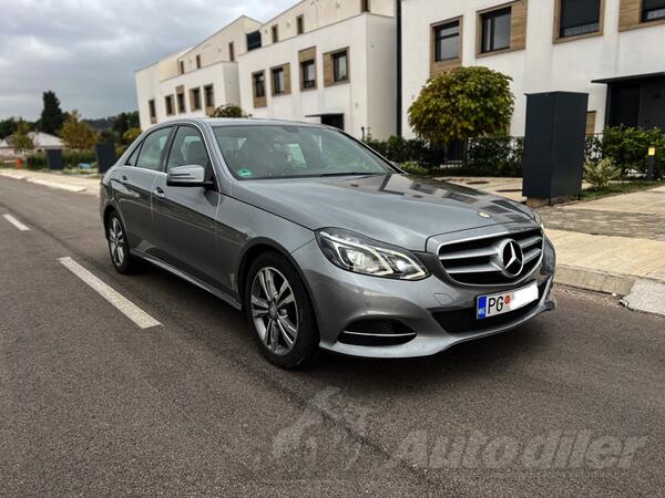 Mercedes Benz - E 220 - 220