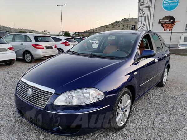 Fiat - Croma - 1.9 JMTD