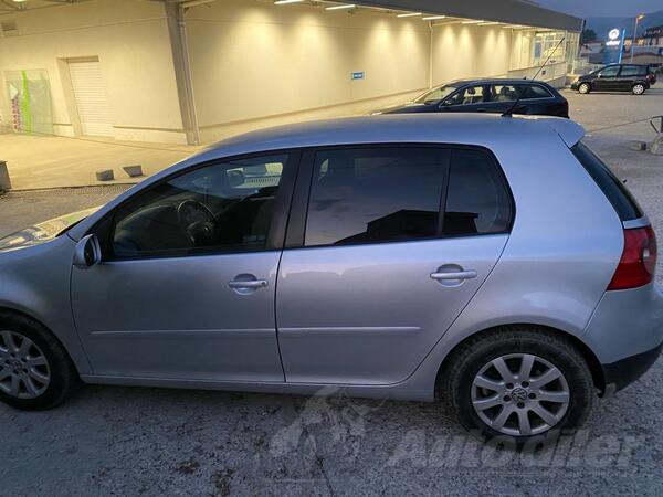 Volkswagen - Golf 5 - 1.9 tdi 4x4