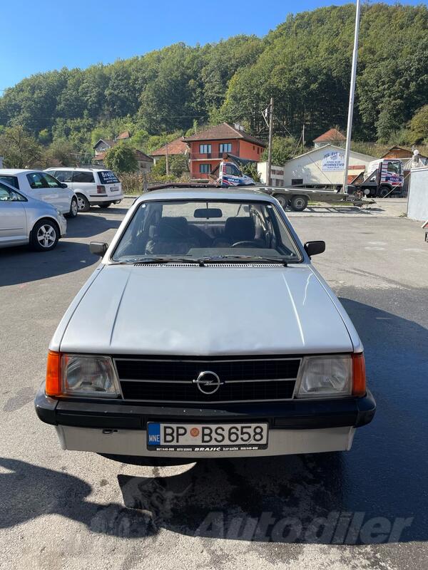 Opel - Kadett - 1.3